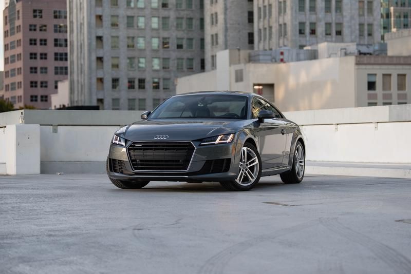 Audi TT rental image