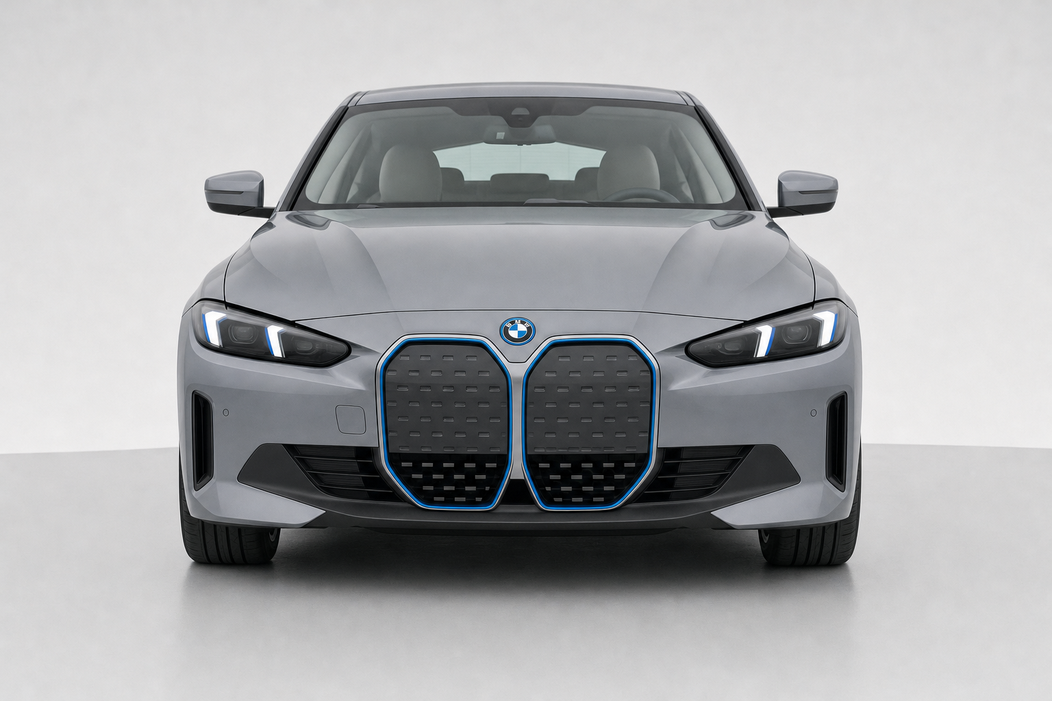 BMW i4 rental image