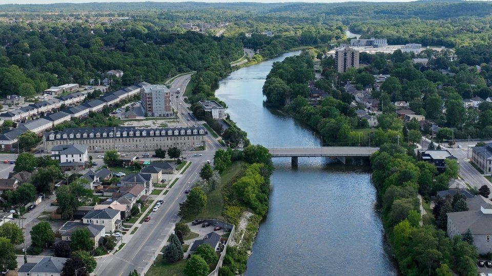 Cambridge, ON