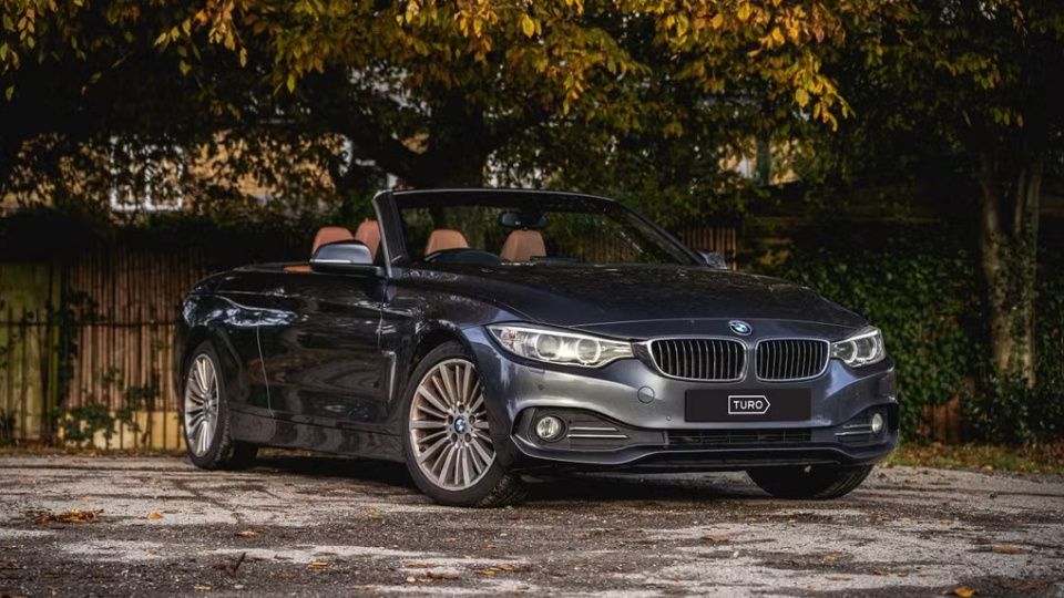Rolls-Royce Dawn rental alternative on Turo