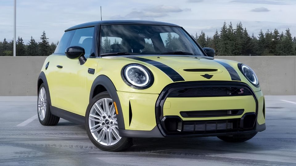 MINI Hardtop 2 Door rental in Federal Way, WA on Turo