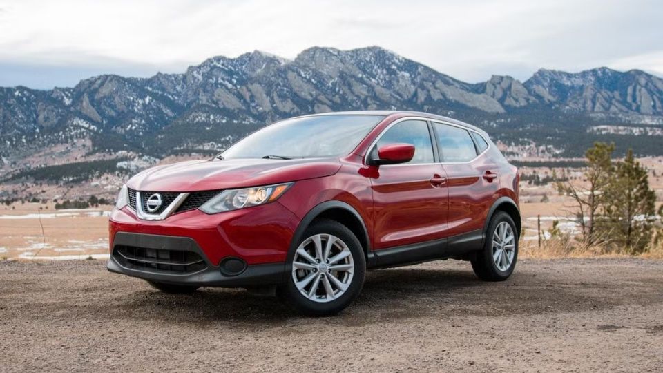 Nissan Rogue Sport car rental in Steamboat Springs on Turo