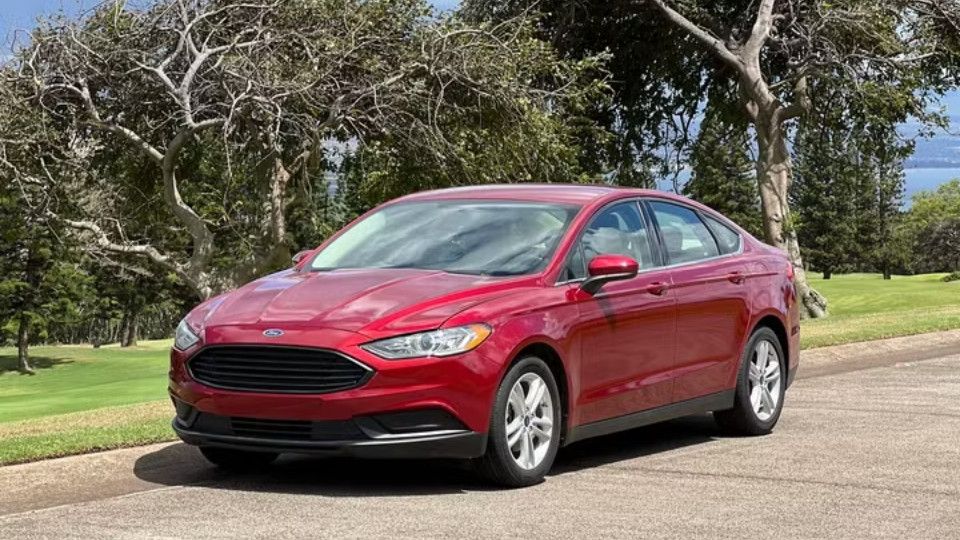 Ford Fusion car rental at Kahului Airport on Turo