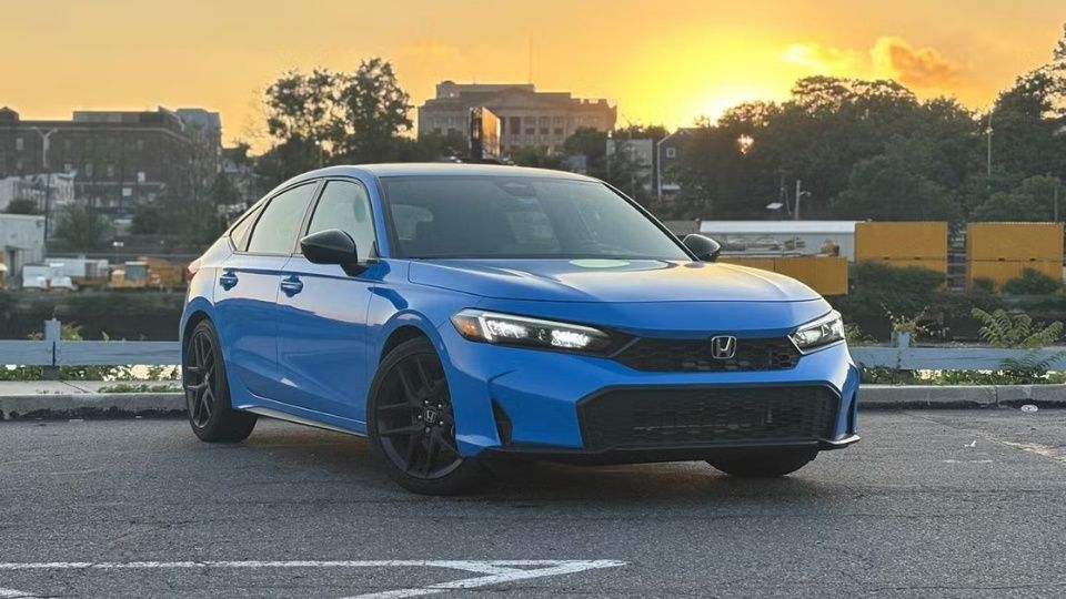 Honda Civic  car rental in Middletown on Turo