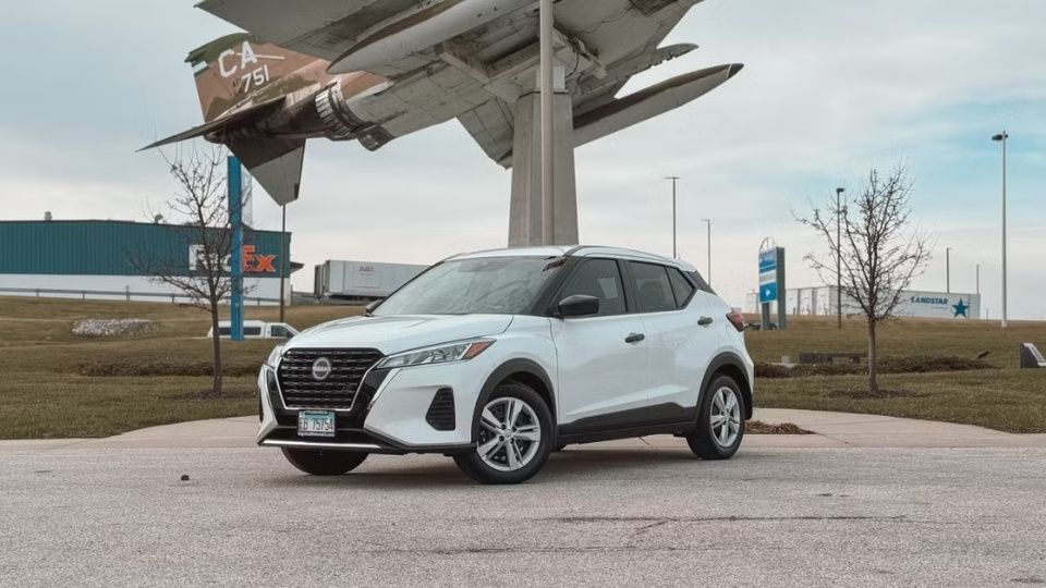 Nissan Kicks car rental at Milwaukee Mitchell International Airport on Turo