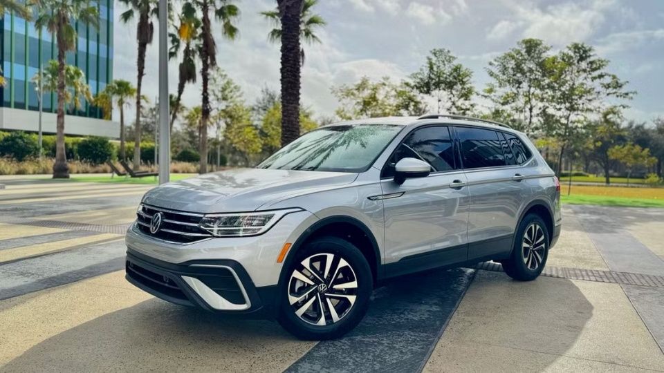 Volkswagen Tiguan car rental at Daytona Beach Airport  on Turo