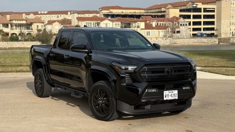 Toyota Tacoma Truck rental in Dallas, TX on Turo