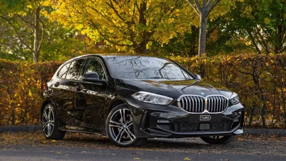 BMW 1 Series 2020 car hire in Fareham on Turo
