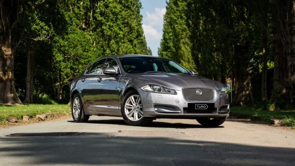 Rolls-Royce Dawn rental alternative on Turo