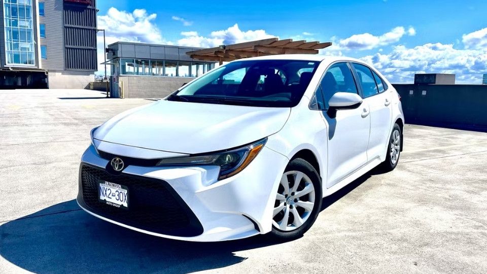 Toyota Corolla Sedan car rental in Surrey on Turo