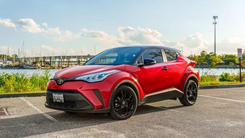 Toyota C-HR rental at Norfolk International Airport on Turo