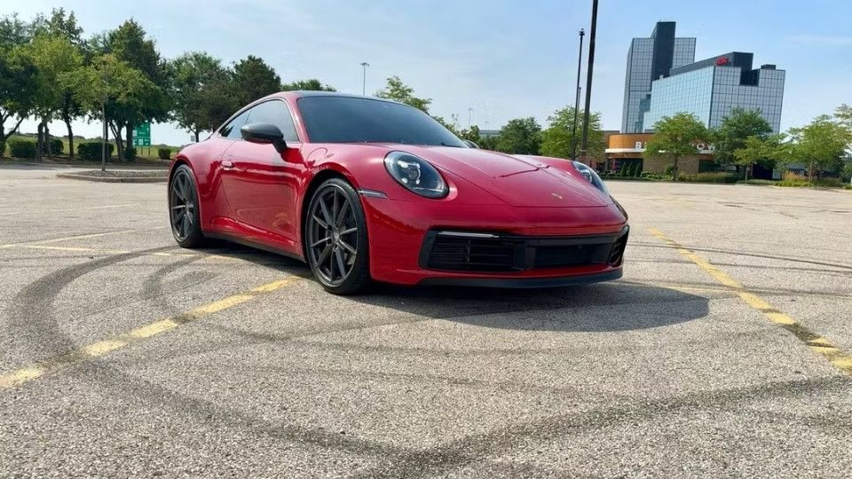 Porsche 911 car rental at Chicago Midway Airport on Turo