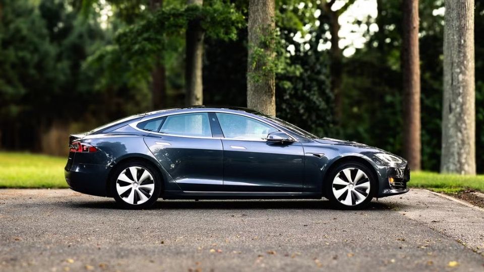 Tesla car rental at Richmond International Airport on Turo