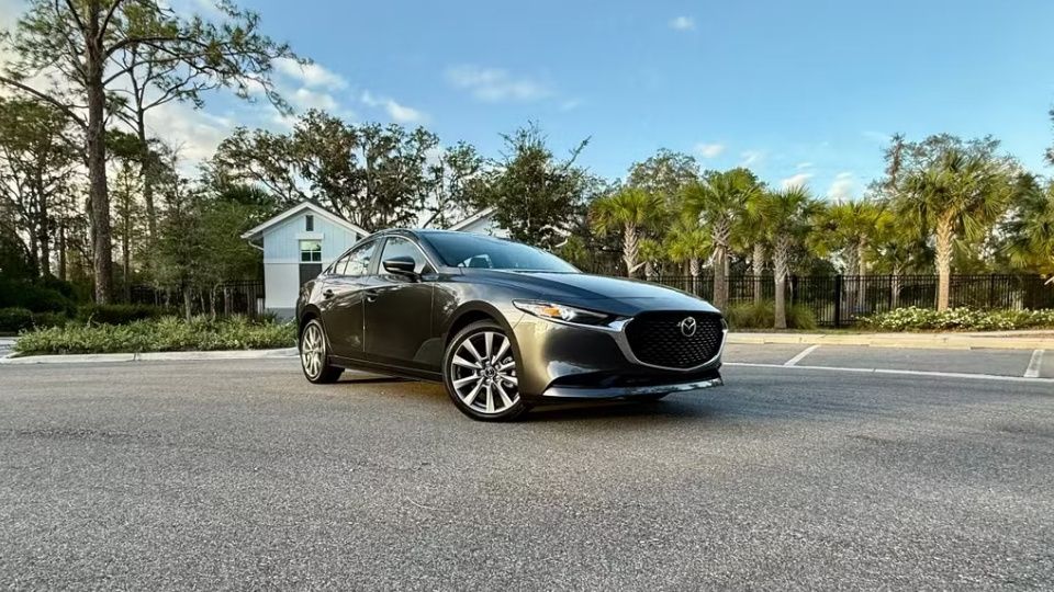 Mazda car rental in Spring Hill on Turo