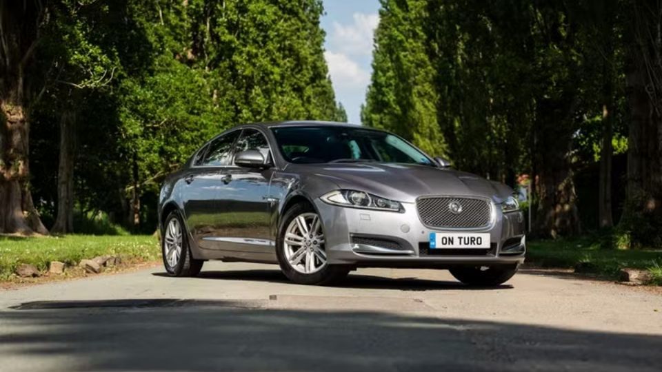 Rolls-Royce Dawn rental alternative on Turo