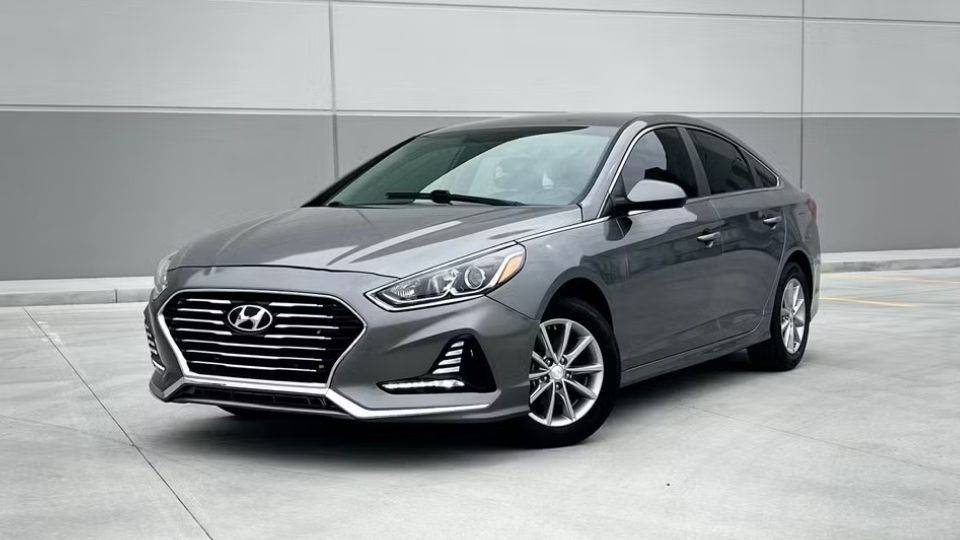 Hyundai Sonata car rental at Wichita Dwight D. Eisenhower National Airport on Turo