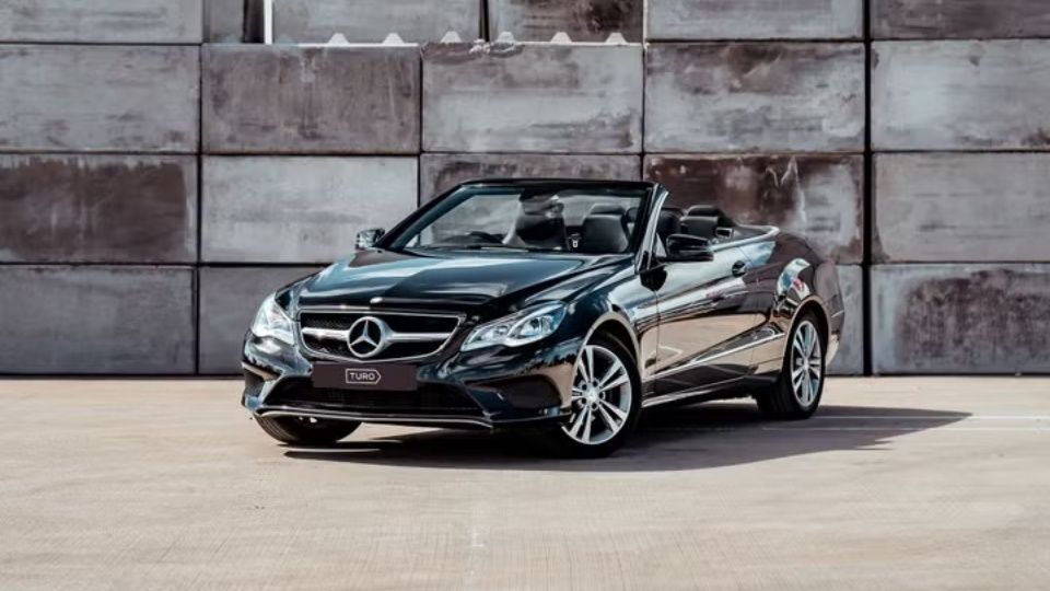 Mercedes-Benz E-Class car rental near Glasgow Airport on Turo