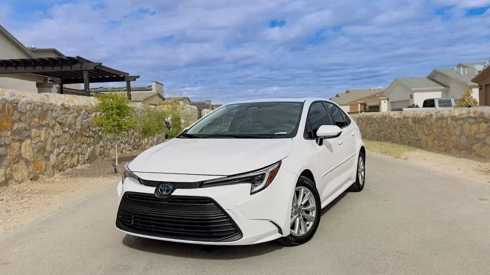 Toyota Corolla Hybrid car rental in El Paso on Turo