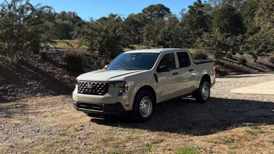Ford Maverick Truck rental in Charlotte on Turo