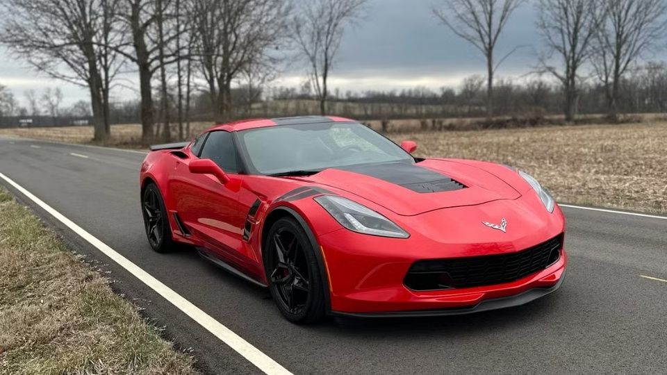 Chevrolet Corvette car rental at Cincinnati/Northern Kentucky International Airport on Turo