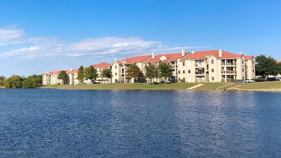 Lewisville, TX