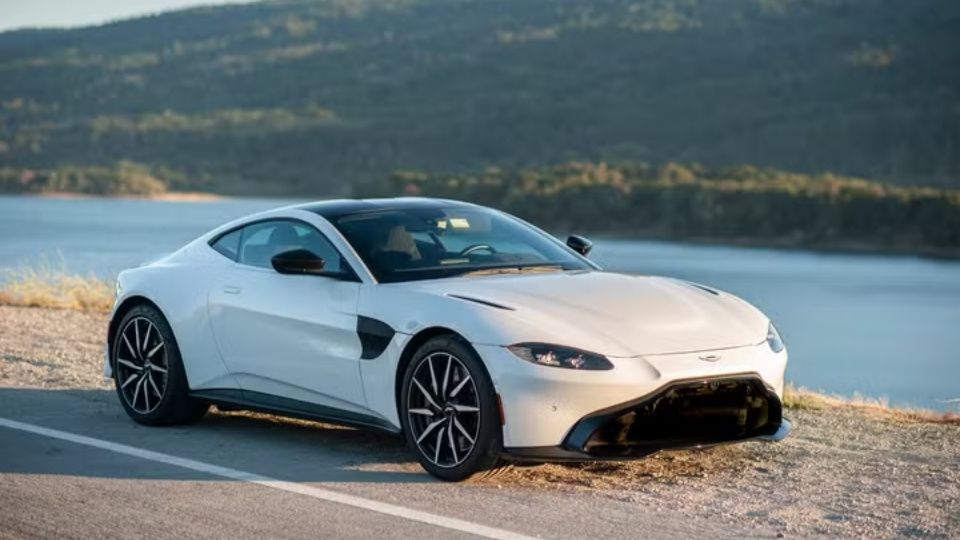 Aston Martin Vantage car rental in Livermore on Turo