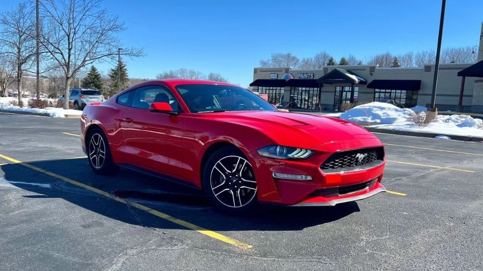 Ford Mustang car rental in Madison on Turo