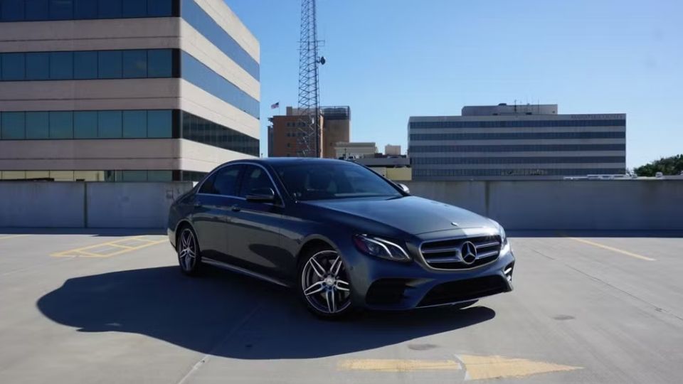 Mercedes-Benz E-Class car rental in Port Charlotte on Turo