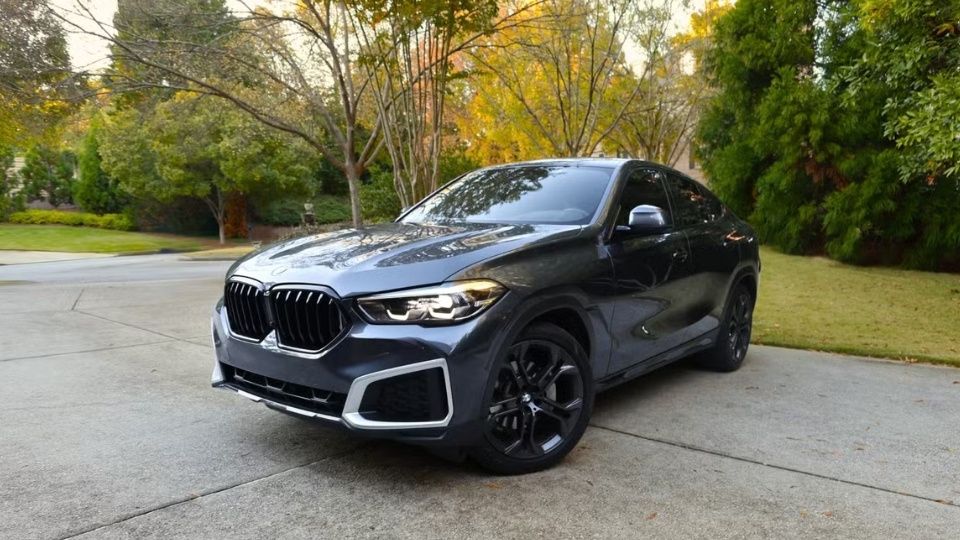 BMW X6 luxury car rental in Denver on Turo