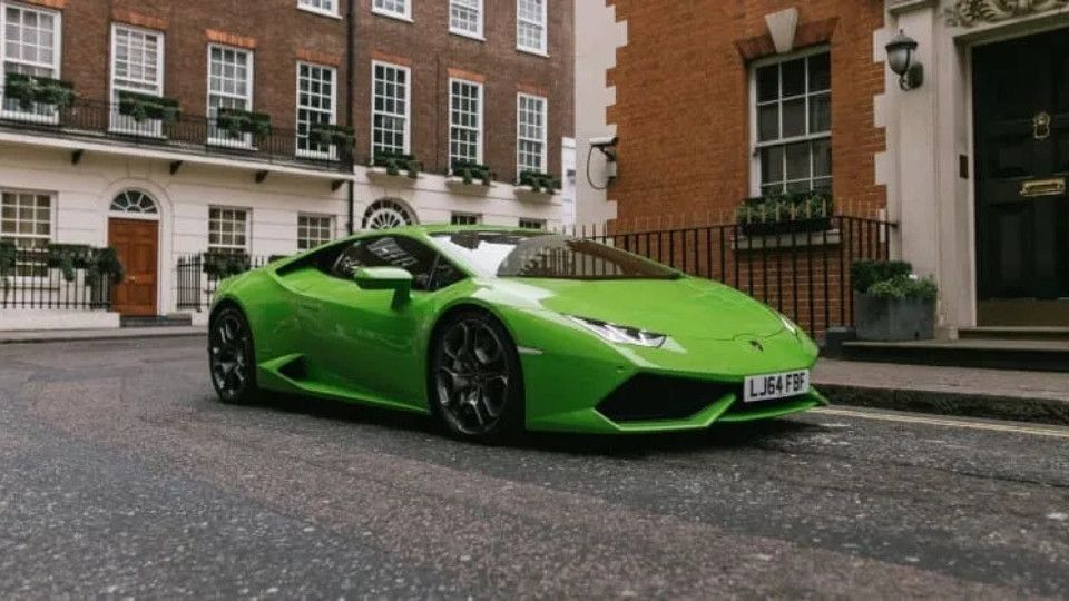 Lamborghini rental in Canada on Turo 