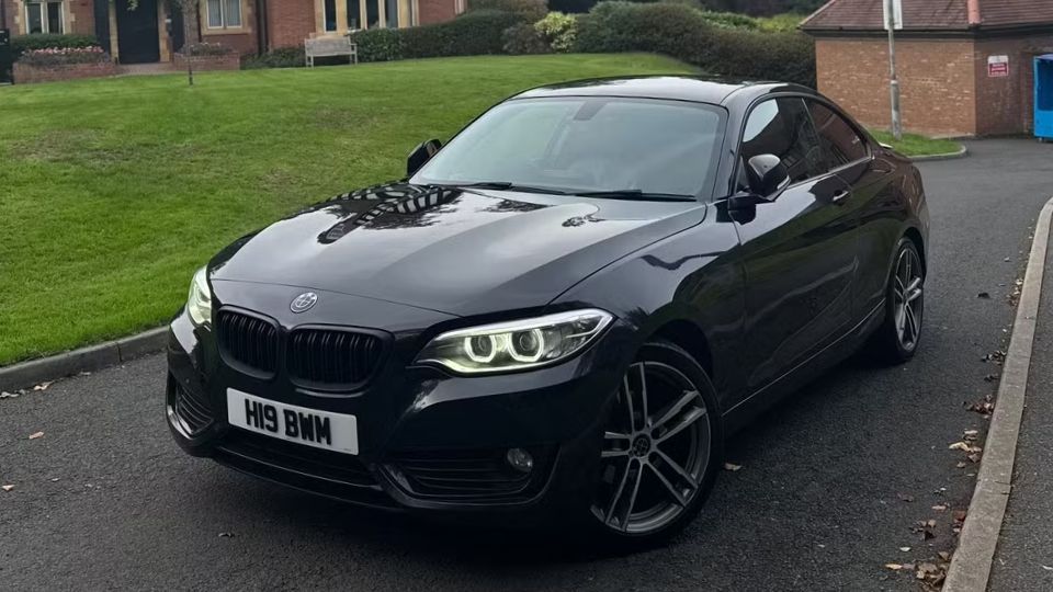 BMW 2 Series car rental in Walsall on Turo