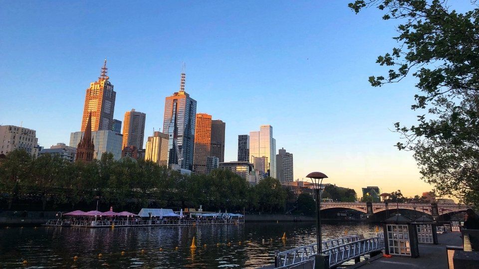 A photograph of the Melbourne CBD, a popular Melbourne car rental pickup location.
