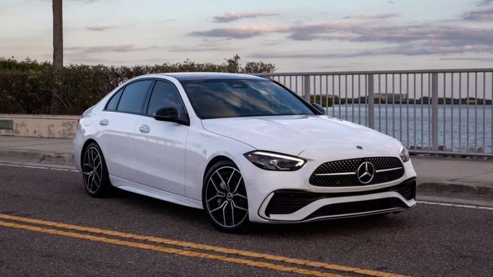 Renta de Mercedes-Benz C-Class en Tampa, FL en Turo 