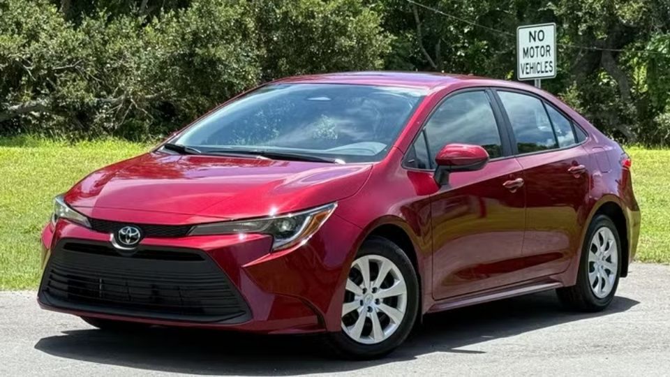 Toyota Corolla 2025 car rental in Largo on Turo 