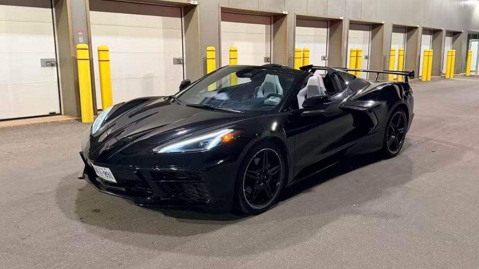 Chevrolet Corvette car rental YHM