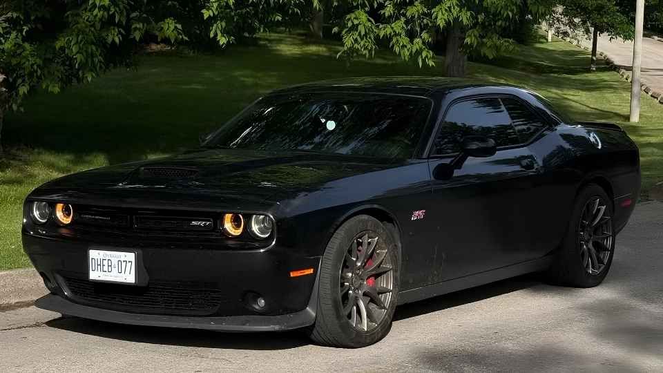 Dodge Challenger rental in Canada on Turo