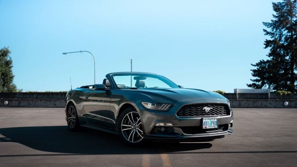 Ford Mustang Sports car rental at Portland International Airport on Turo