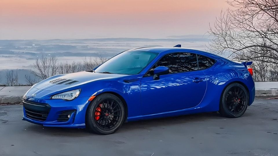 Subaru BRZ sports car rental in Knoxville on Turo