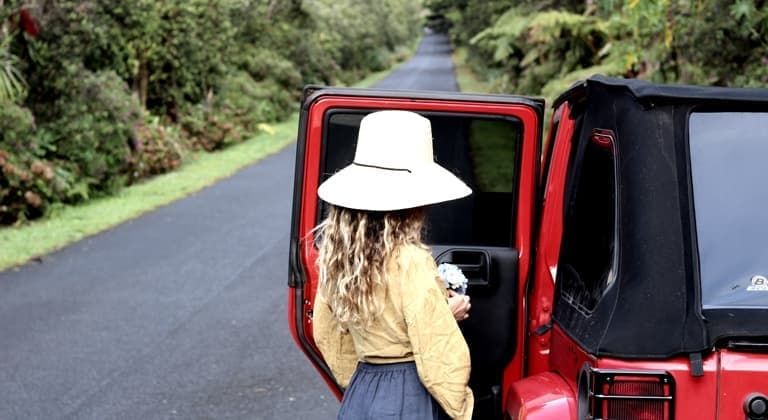 Book a Jeep rental alternative or browse a wide range of cars for the lowest prices