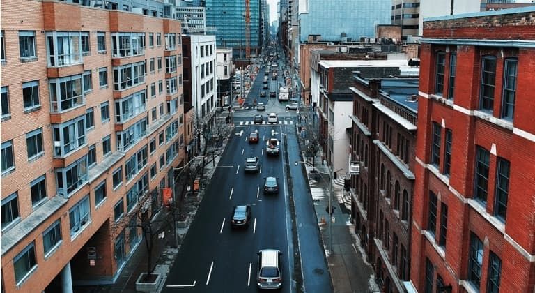 Centre-ville de Toronto à l’heure de pointe